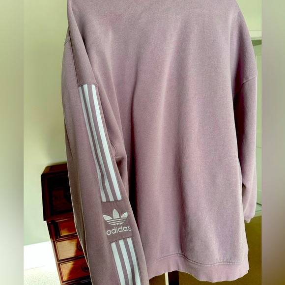 Gorgeous lavender adidas sweatshirt - like new. - Picture 3 of 3